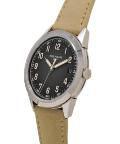 Alternative view of Patek Philippe Calatrava 40mm 5226G-001