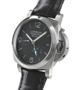 Alternative view of Panerai Luminor BiTempo PAM01360