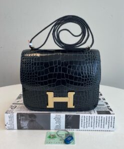 Hermes Shiny Alligator Constance 18 Bleu Baltique
