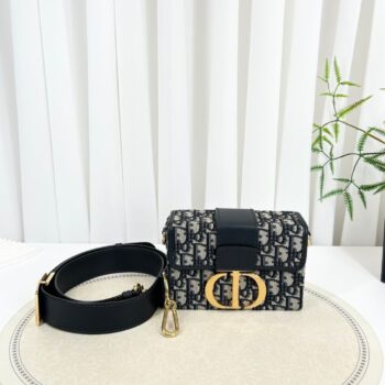 Dior Oblique 30 Montaigne Box Bag Blue