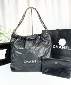 Chanel 22 Tote Shoulder Bag Black Calfskin Gold Hardware