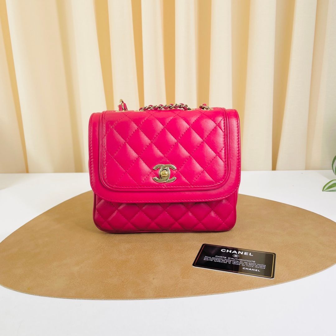 Chanel Lambskin Quilted Small Lovely Day Flap in Pink